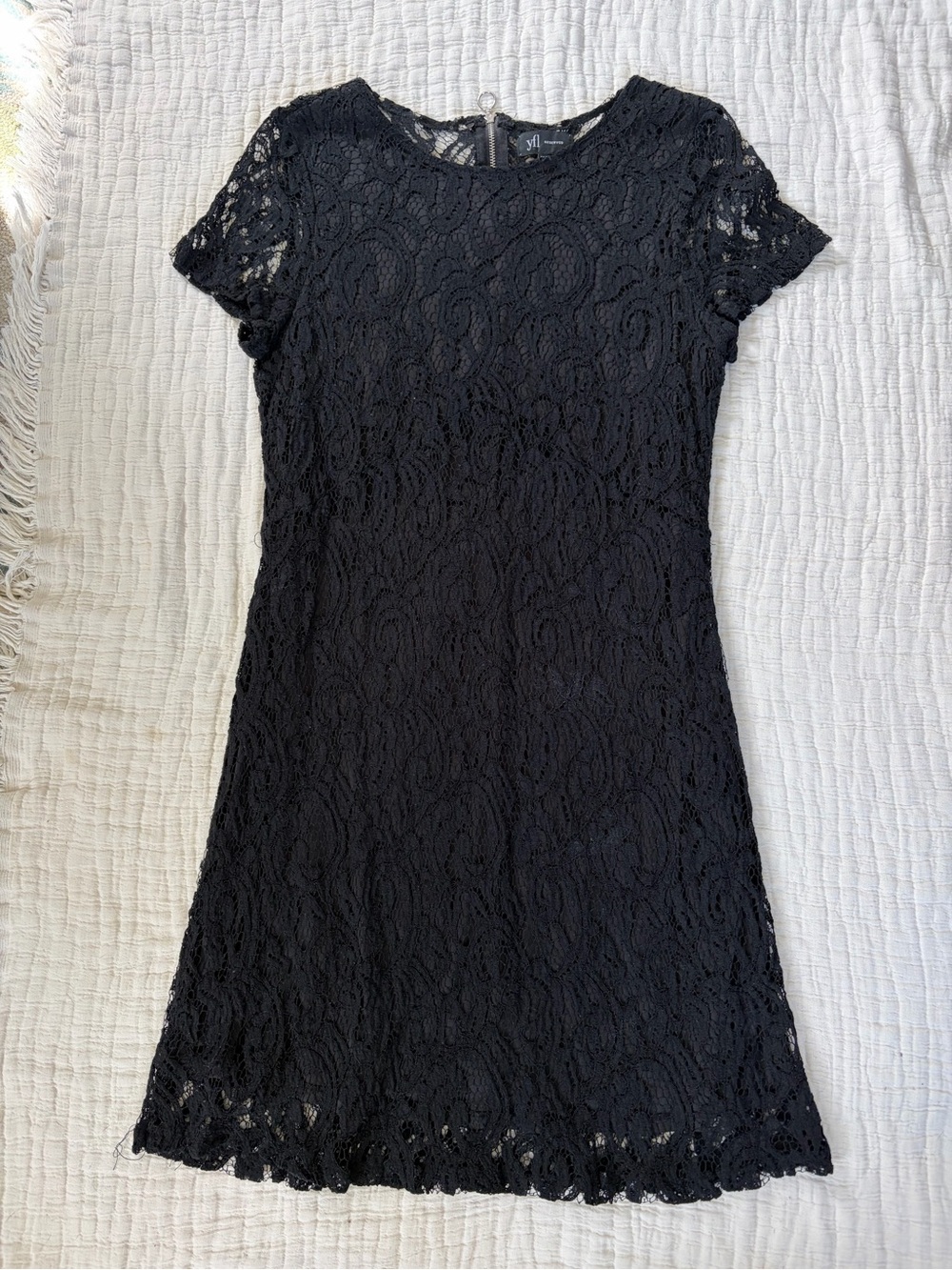 Reserved Black Lace Short-Sleeve Mini Dress